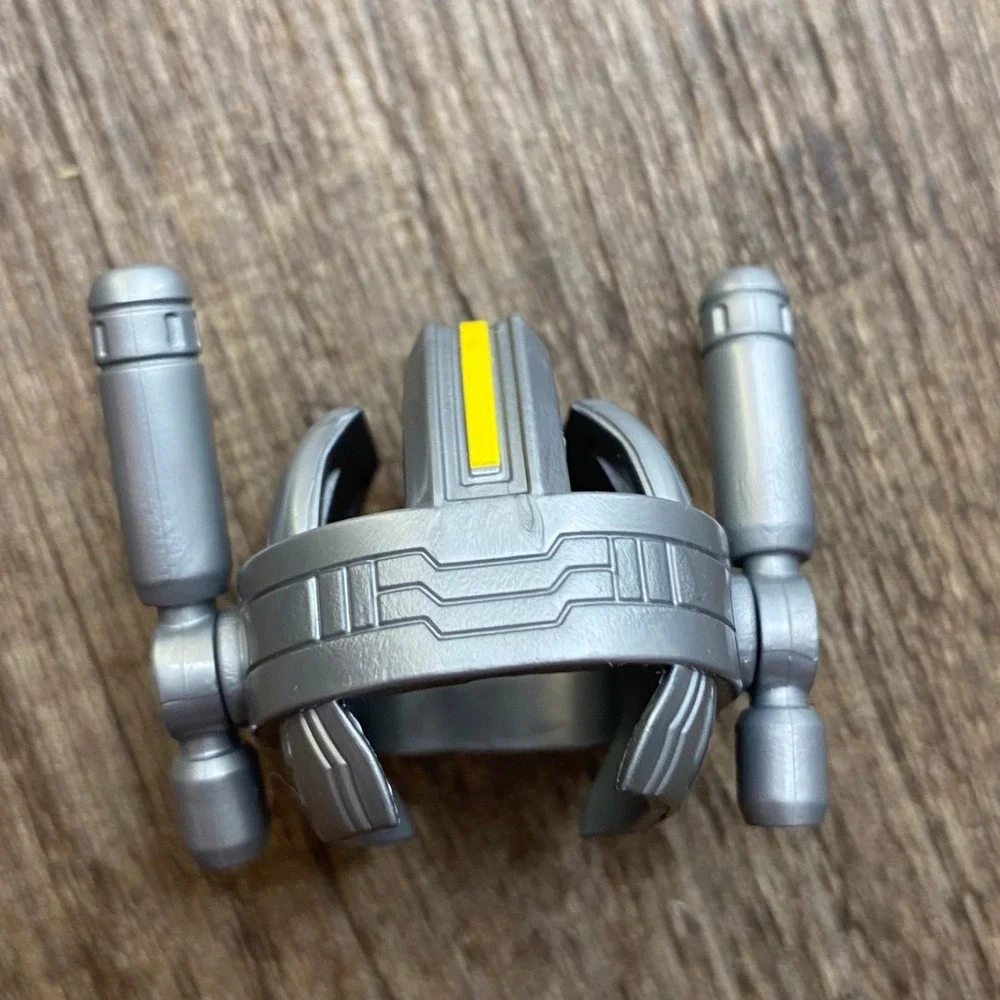 Silver Robot Action Figure Helmet Accessory Yellow Visor Sci-Fi Space Toy Part